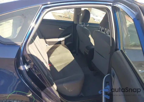 2014 Toyota Prius Three из США, поврежденный, VIN JTDKN3DU6E1767197